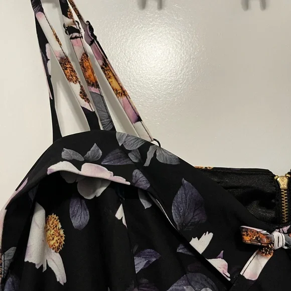 City chic Daytime Diva Dress … Size XS. …New with tag - Picture 9 of 10